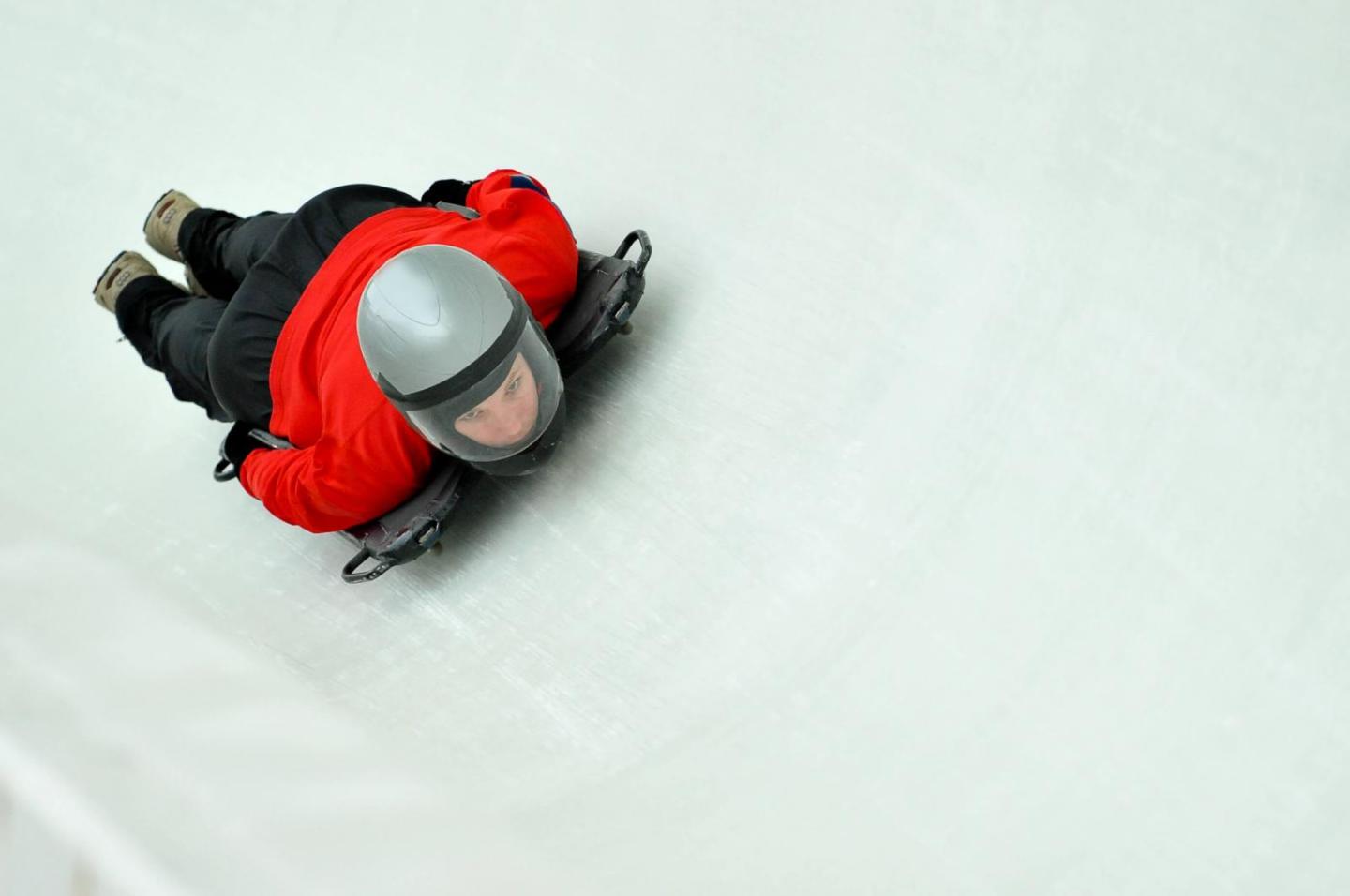 girl doing skeleton